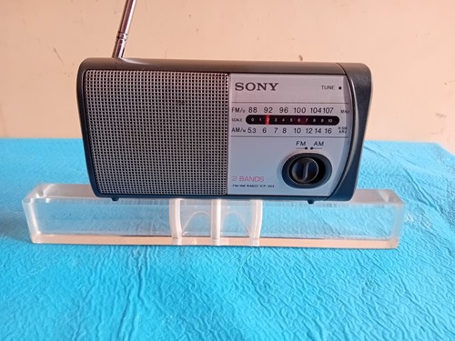 Sony icf 303 - sony, a