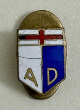 ANDREA DORIA vecchio distintivo calcio attacco a piedino