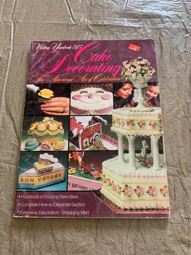 1977 wilton yearbook cake - 1977,
