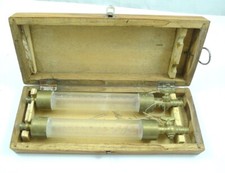 VECCHI ATTREZZI STRUMENTI OFFICINA AUTO D'EPOCA RUBINETTO MISURATORE OLIO MOTORE