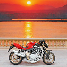 Modellino Bburago MV Agusta Brutale Oro Rosso Scala 1:18 GIOCATTOLO Moto Sport Bike