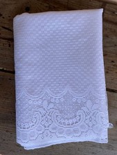 Scampolo Per Tenda Bianca In Pizzo 