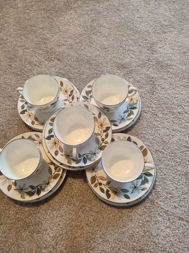 Wedgwood beaconsfield trios - beaconsfield,