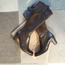 Stivale donna testa di moro