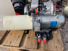 Crown: motore idraulico HPI 2.2 kw 24 volt 2800 giri/min spaccalegna o ?