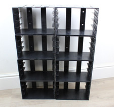 8x CONTENITORE nero PORTA 32 VHS o 64 DVD Componibile VINTAGE Mobiletto Plastica