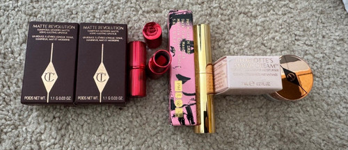 Charlotte tilbury travel - charlotte,