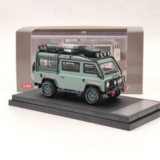 Master 1:64 Land Rover