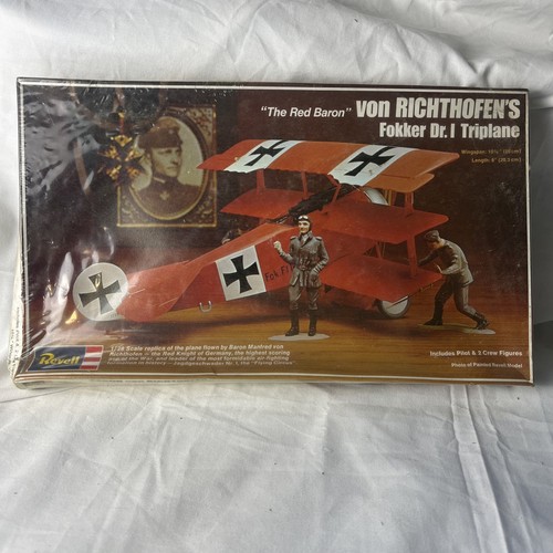 The red baron - red, richthofen's