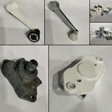 SERIE DI PARTI DI RICAMBIO PER