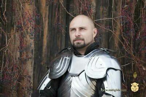 Medieval shoulder neck fantasy - shoulder,