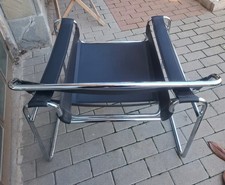 Poltrona tipo Wassily