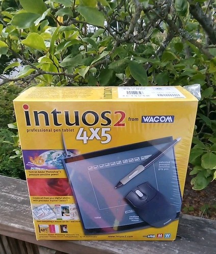 Wacom intuos tablet - 2,