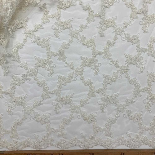 Tessuto tulle ricamato - tulle,