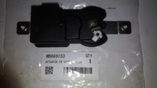 ATTUATORE CHIUSURA CENTRALIZ. PORTA ANT SX MITSUBISHI PAJERO II MB669153