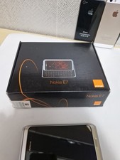 Nokia E7  (Unlocked) Mobile