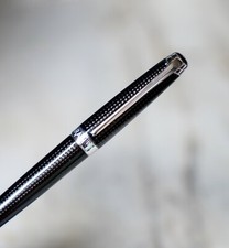 SUPERBE STYLO ROLLER CARAN