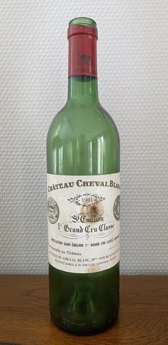 Bouteille vide château - vide, cheval