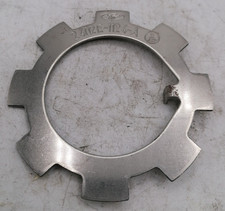 Piastra bloccaggio mozzo ruota