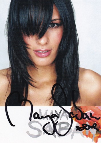 Autografo maya saban - maya,