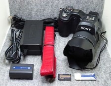Sony Cyber-shot DSC-F828