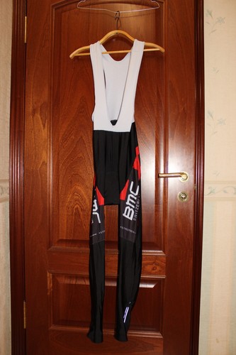 Pantaloni pantaloncini