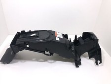 Undercodone central shell