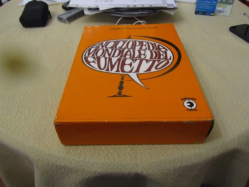 Volume cartonato enciclopedia - volume,