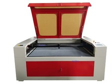 Taglierina incisione laser CO2