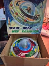 VINTAGE SPACE BOAT NEF COSMIQUE DISCO VOLANTE IN LATTA ANNI 60SPACE BOAT TIN TO
