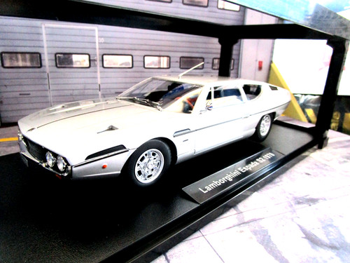 Lamorghini espada coupe v12 - lamorghini,