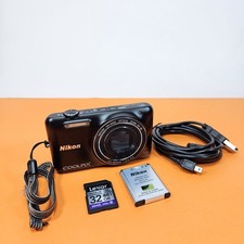 Fotocamera NIKON COOLPIX S6600 NERA digitale compatta con CAVO BATTERIA SD 32GB