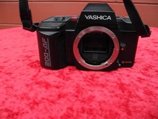 Yashica 200 - AF, Corpo