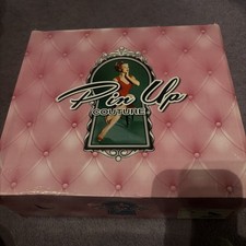 Pleaser pin couture - up,