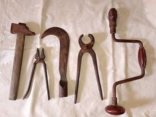Vecchi Attrezzi Antichi