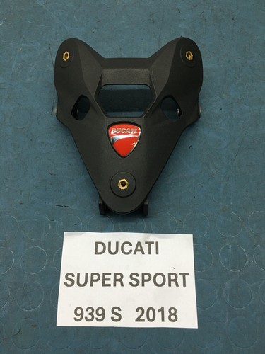 Carena anteriore come - anteriore, foto