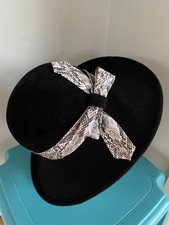 Cappello da donna vintage KURT