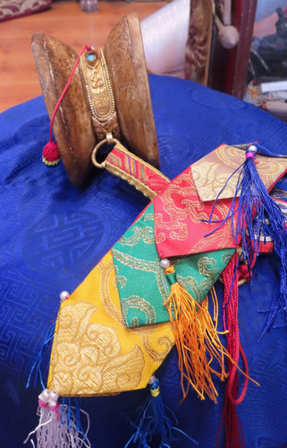 Antico tamburo damaru tibetano
