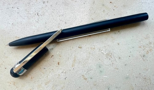 Rollerball montblanc scenium - rollerball,