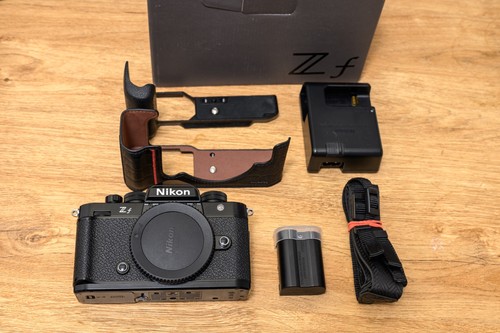Nikon 16500 scatti - nikon,