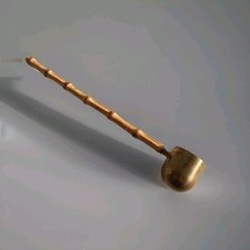 Antico candelabro spegni