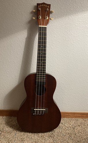 Ukulele concerto makala - ukulele,