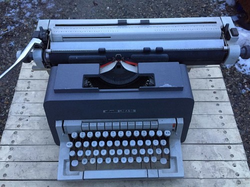 Macchina scrivere olivetti - macchina,