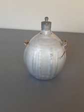 Vecchia e antica borraccia vintage in alluminio latta originale d'epoca 