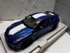 Nissan GT-R (R35) 50th Anniversary Blue MotorHelix 1/18