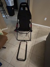 PLAYSEAT Challenge Sim Racing