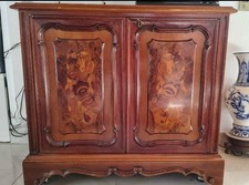 Mobiletto Stile Antico