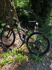 Orbea OIZ M10 TR in carbonio cambio elettronico 