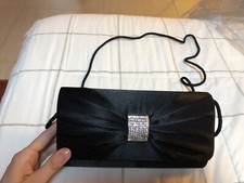 Pochette Nera Con Tracolla