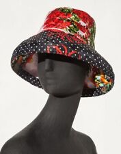 Cappello a secchiello nuovo